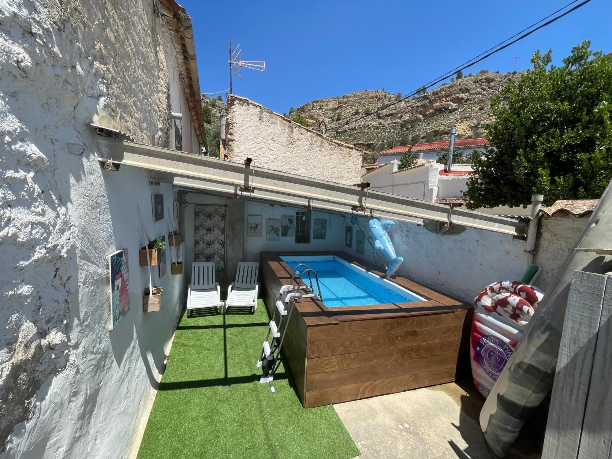 El Refugio De Chloe Villa Villar de Ves Luaran gambar