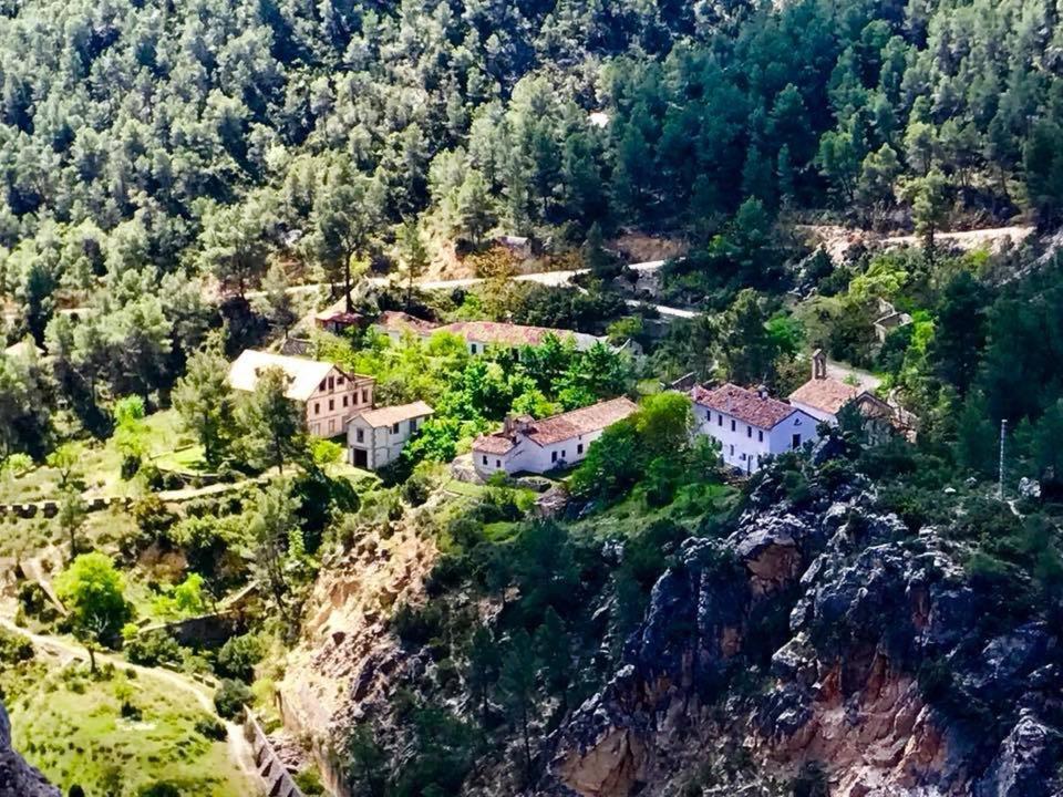 El Refugio De Chloe Villa Villar de Ves Luaran gambar