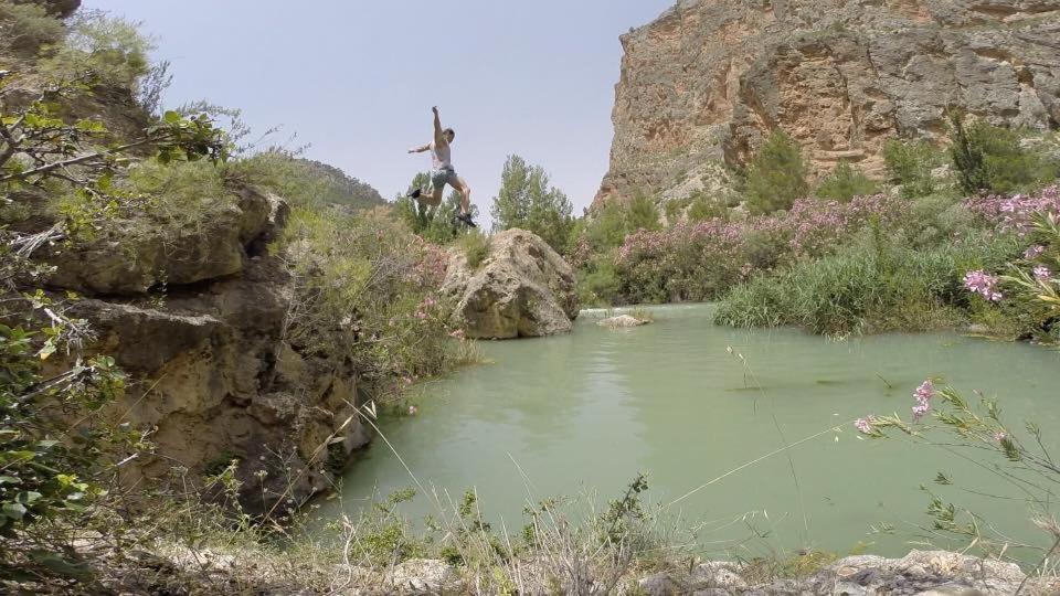 El Refugio De Chloe Villa Villar de Ves Luaran gambar